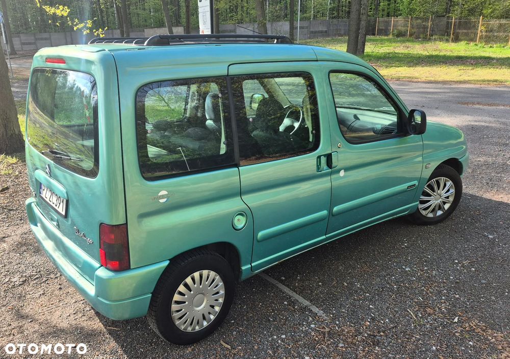 Citroën Berlingo 1.4i Exclusive - 25