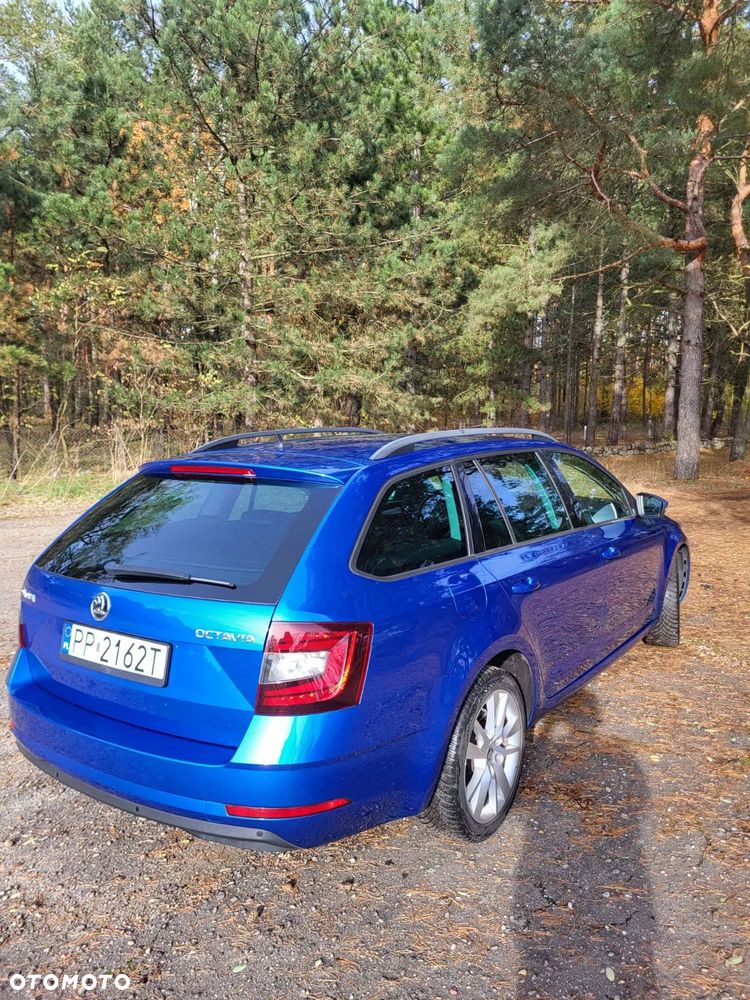 Skoda Octavia 1.6 TDI Ambition DSG - 4
