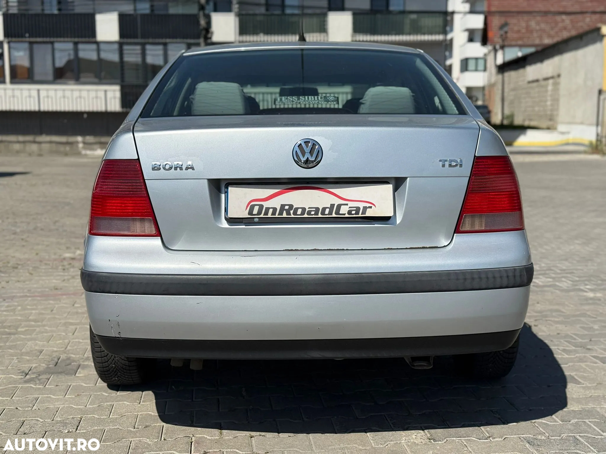 Volkswagen Bora 1.9 TDI Trendline - 14