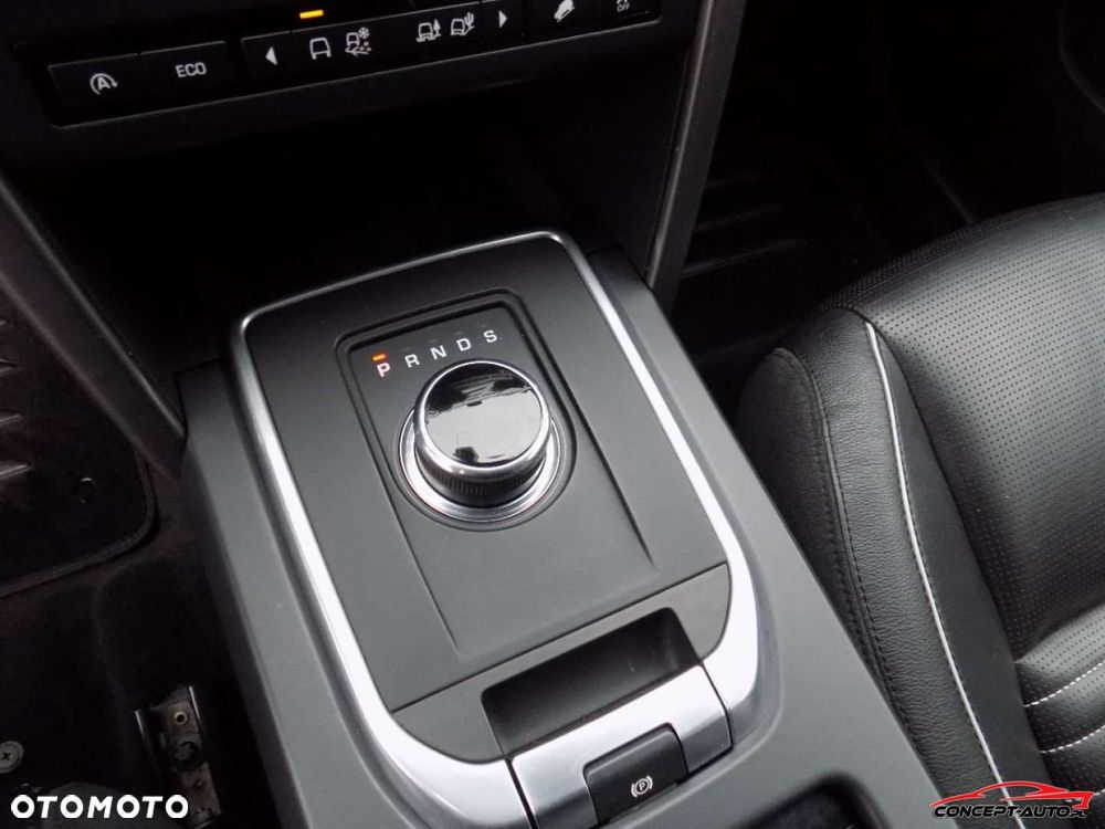 Land Rover Discovery Sport - 28