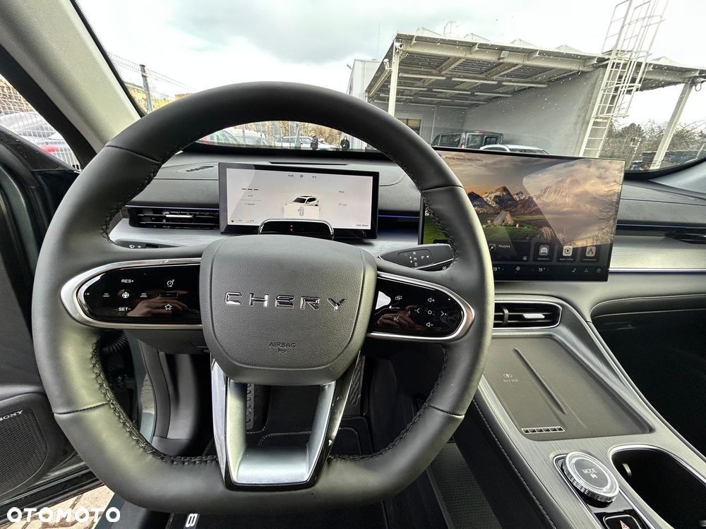 Chery Tiggo 8 1.5 T-GDI Super Hybrid Prestige DCT - 13