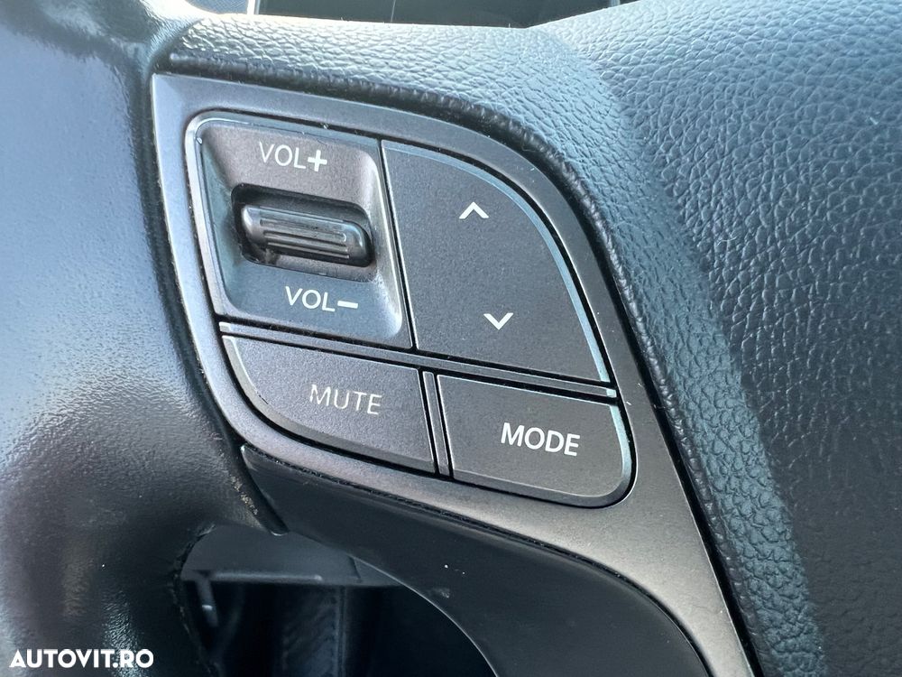 Hyundai Grand Santa Fe 2.2 CRDi 4WD Automatik Luxury Pack+ - 13