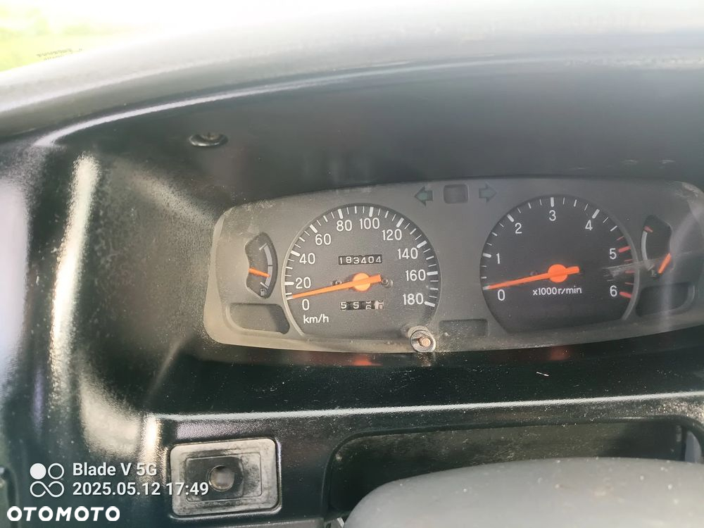 Mitsubishi L200 2.5 TDI GL 4WD DoubleCab - 8