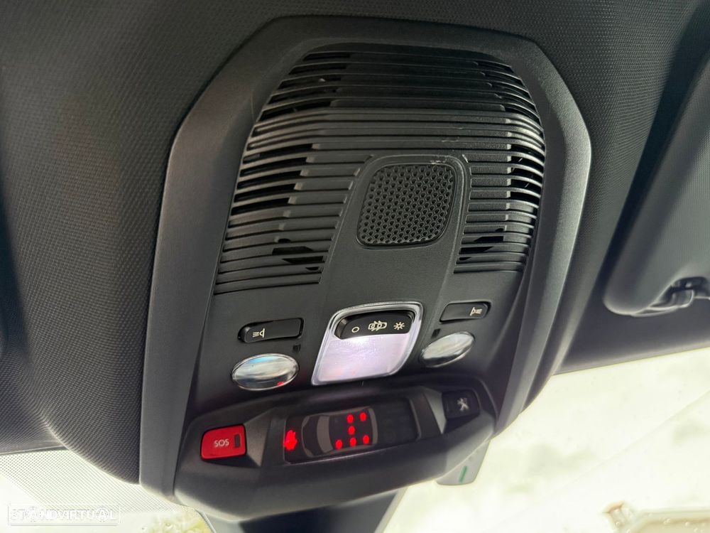 Peugeot 5008 1.5 BlueHDi Allure EAT8 - 21