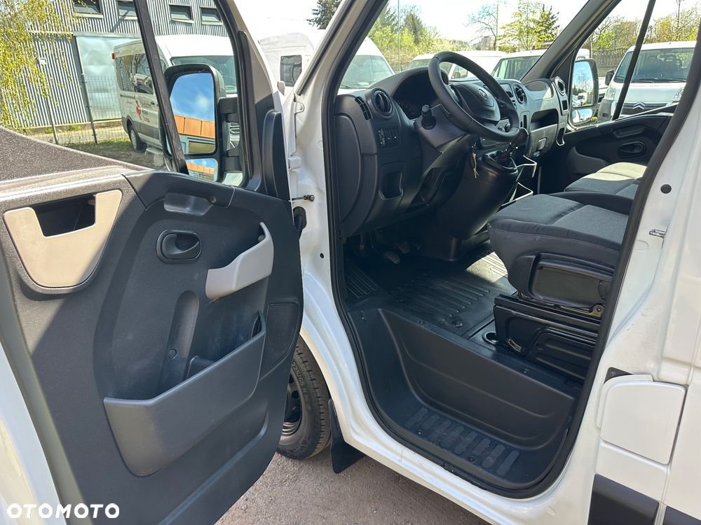 Renault Master 2.3dci 130ps 2017r L2H2 klima tempomat - 25