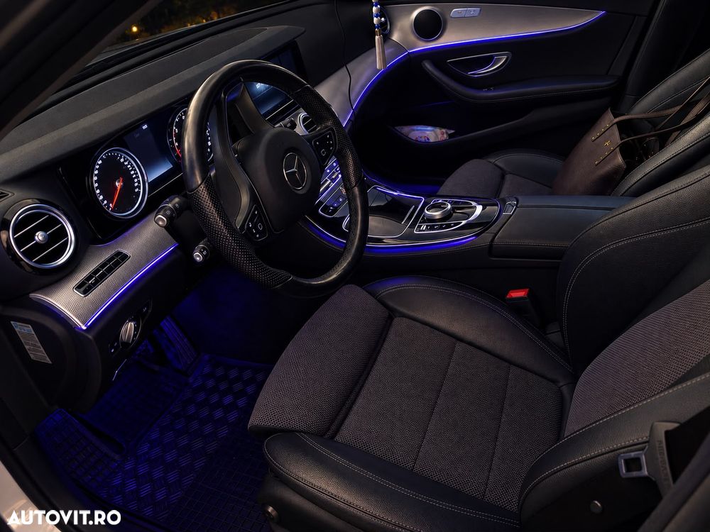Mercedes-Benz E 220 d Aut. - 3