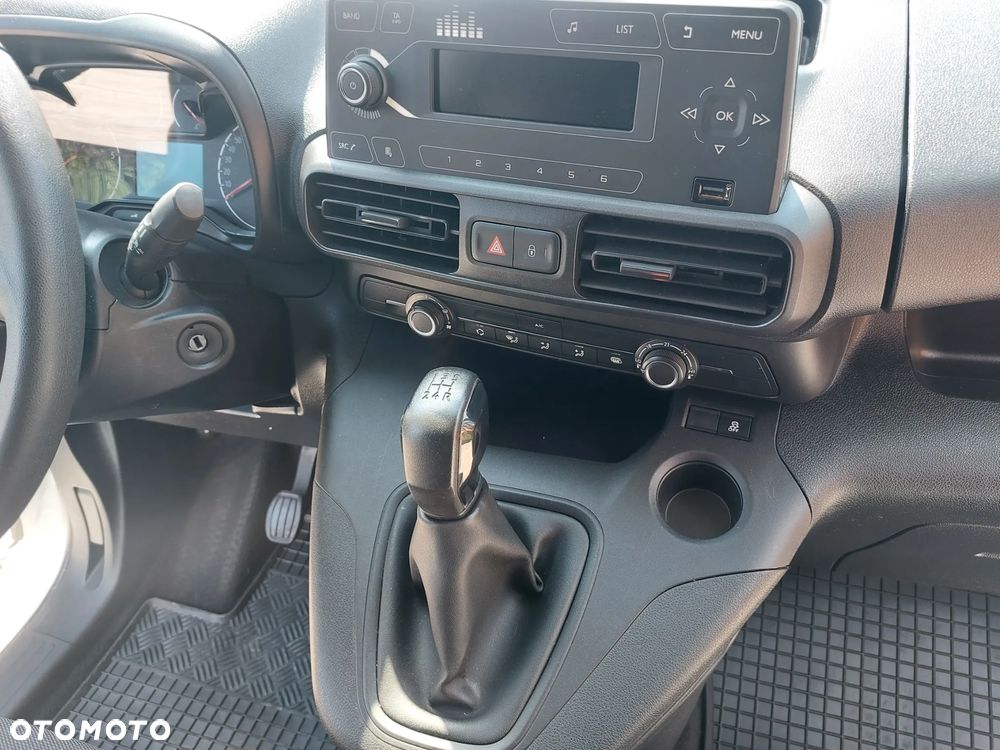 Opel Combo Life 1.5 CDTI Enjoy S&S - 25
