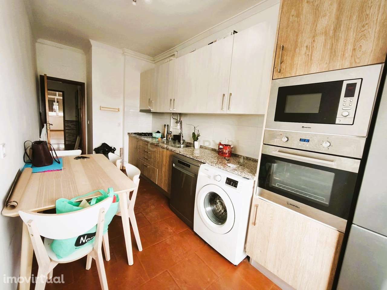 Oportunidade de negócio T2 Casal do Marco - Seixal - BREVEMENTE FOTOS - Grande imagem: 2/9