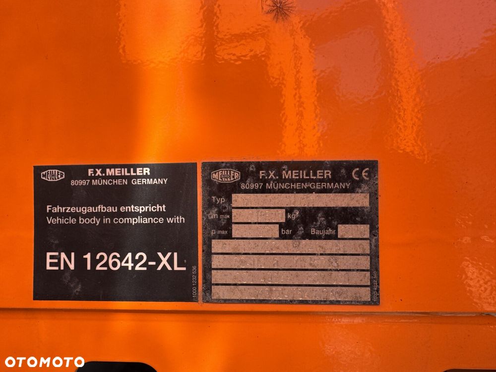 Mercedes-Benz AROCS 3246 8x4 EURO6 WYWROTKA TRÓJSTRONNA Z BORDMATIKIEM - 26