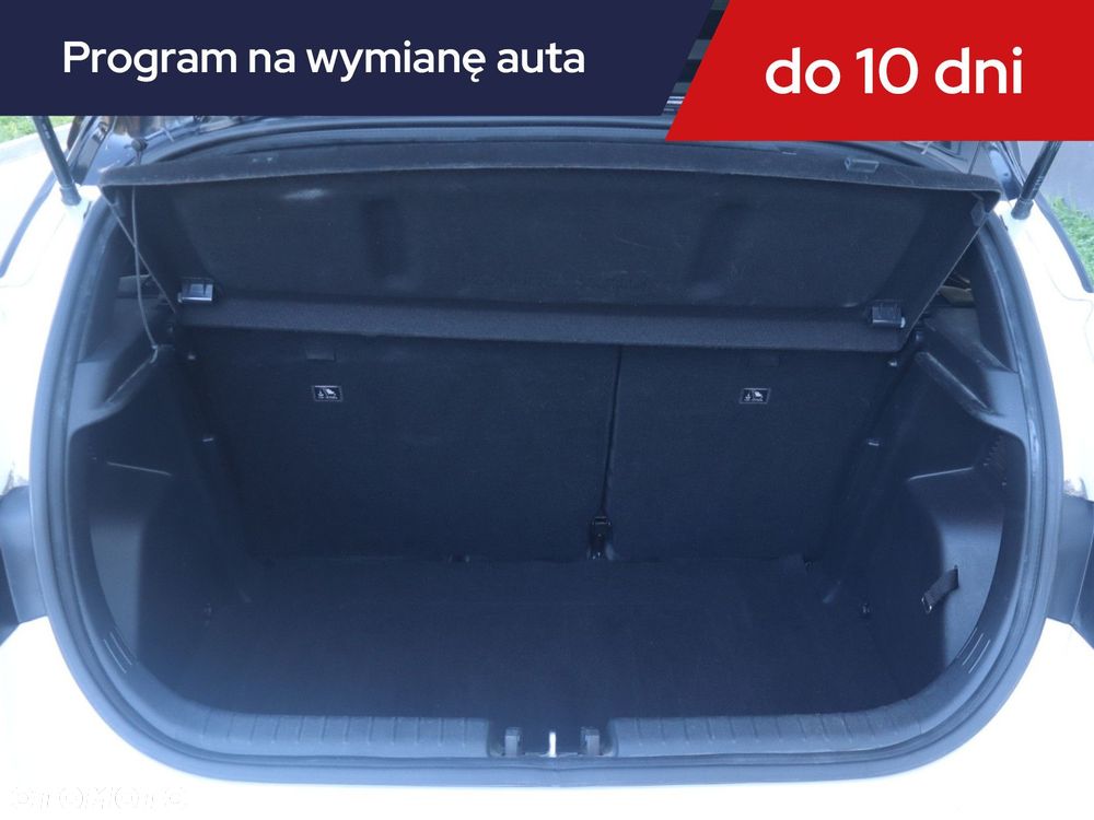 Hyundai i20 - 14