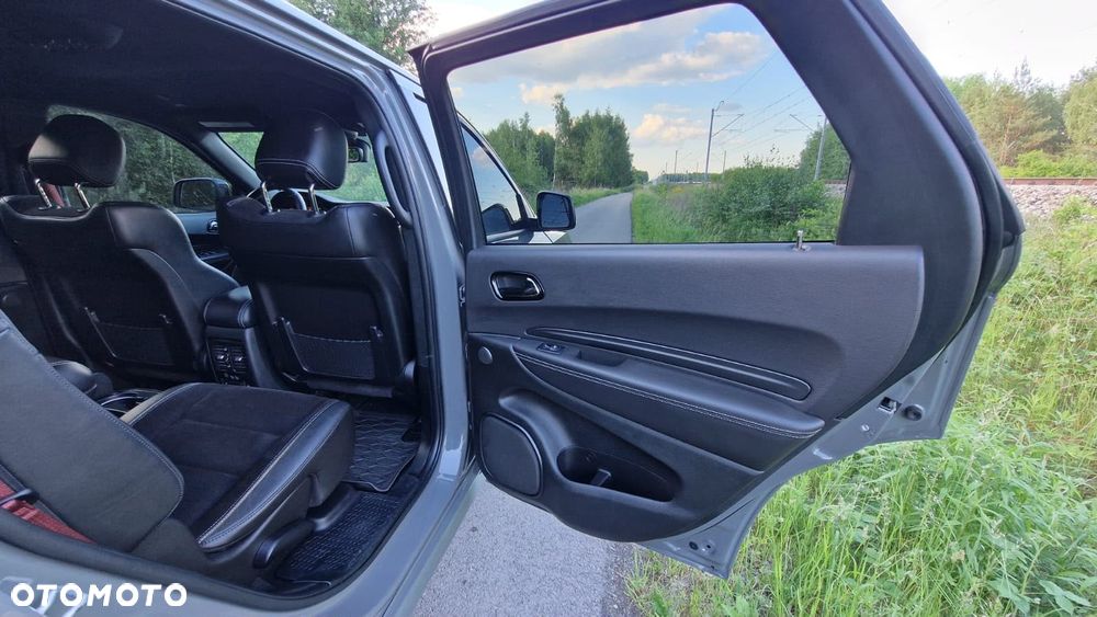 Dodge Durango 6.4 SRT - 29