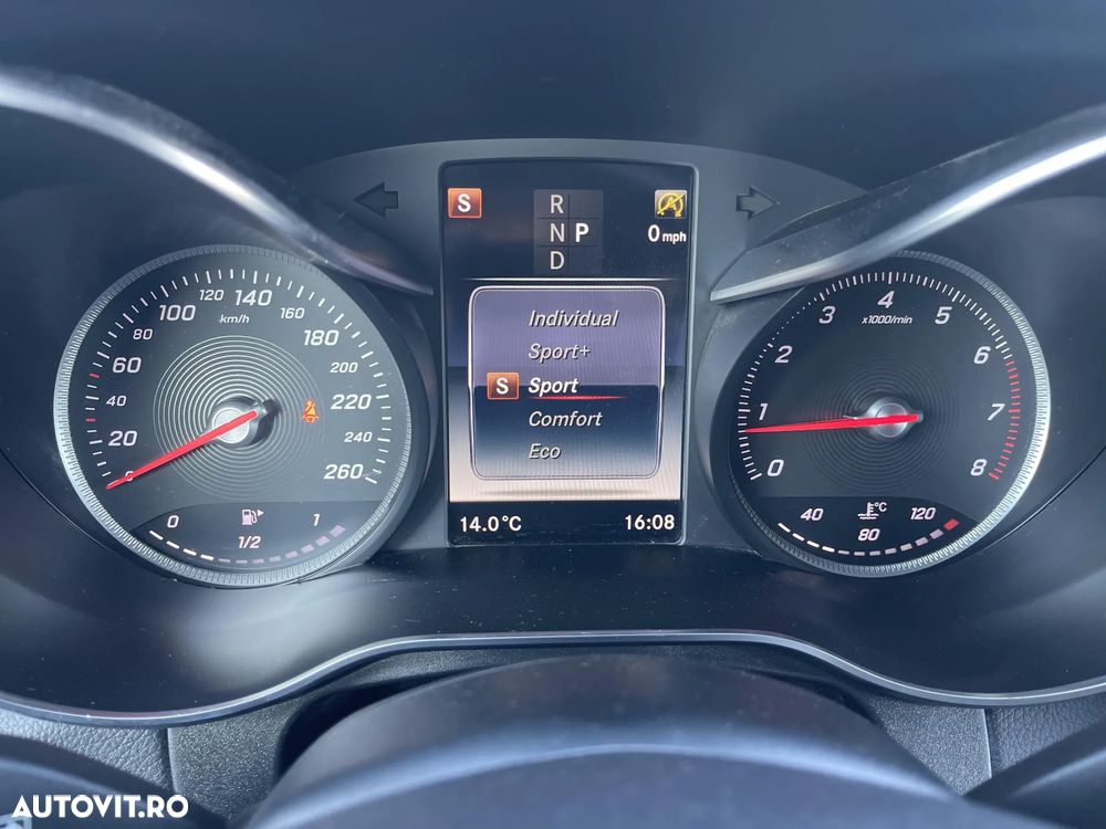 Mercedes-Benz GLC 250 4MATIC 9G-TRONIC AMG Line - 14