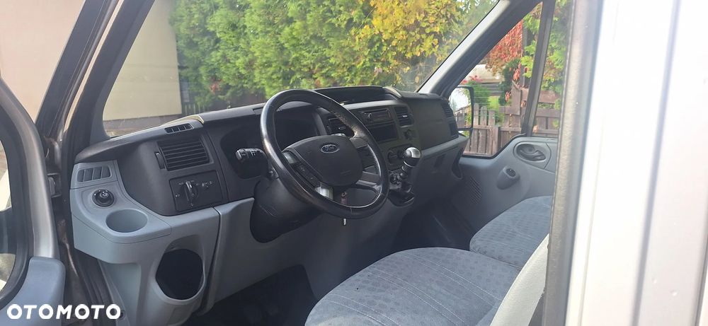 Ford Transit 280M Trend - 12