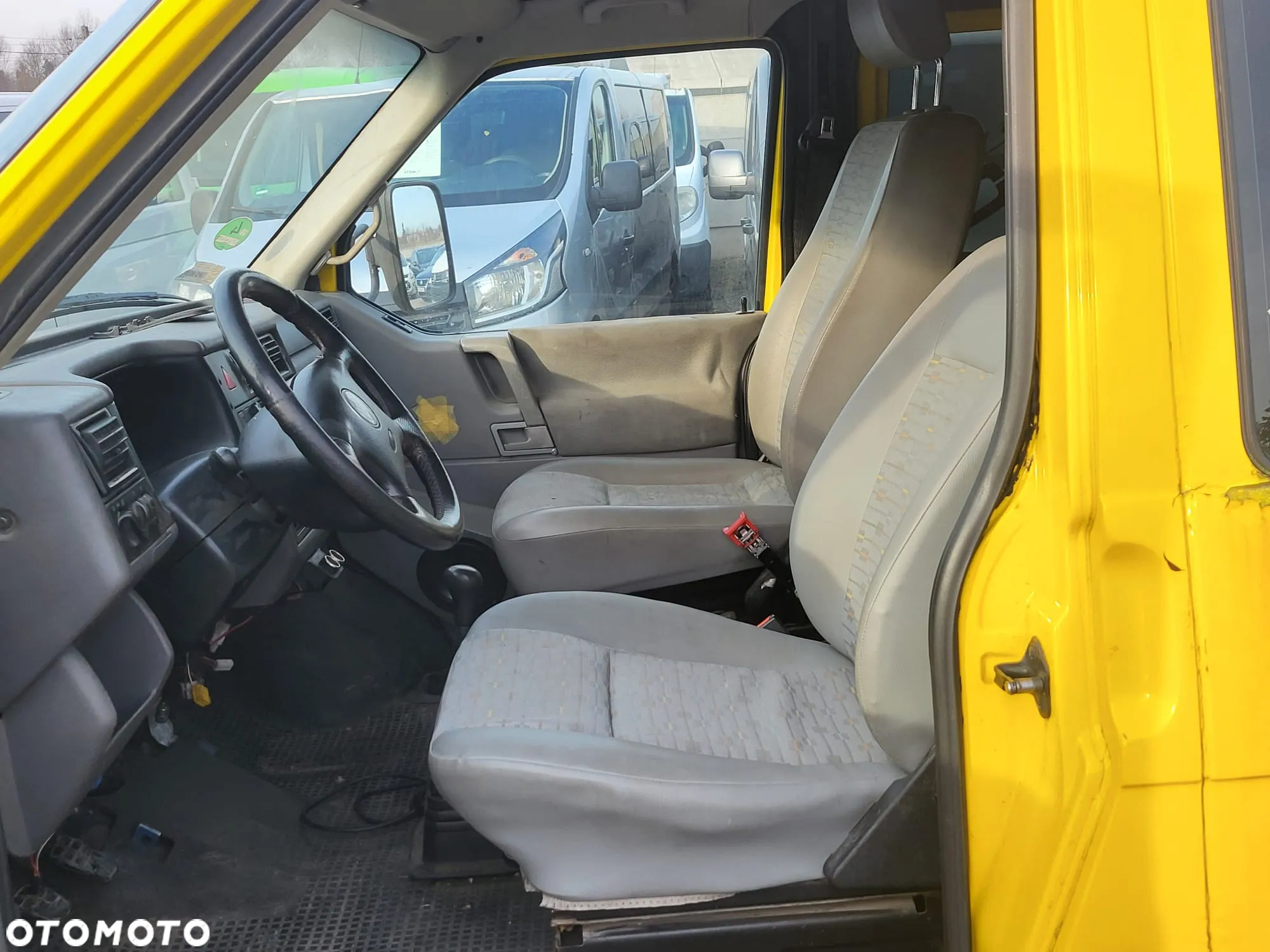 Volkswagen Transporter - 5