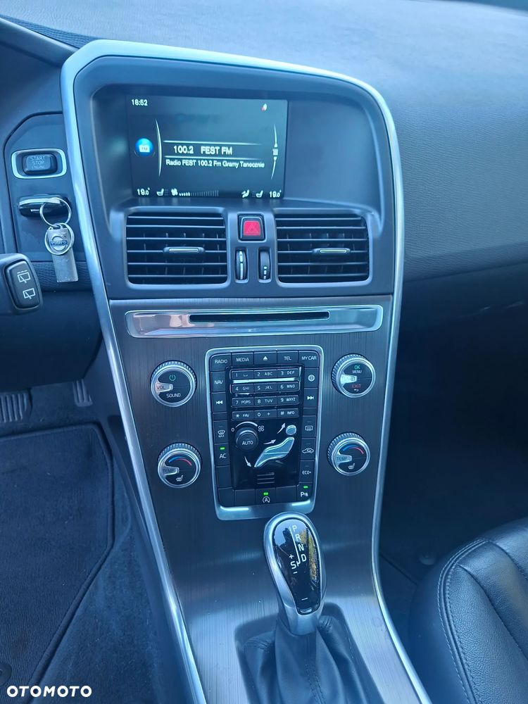 Volvo XC 60 D4 Drive-E Summum - 21