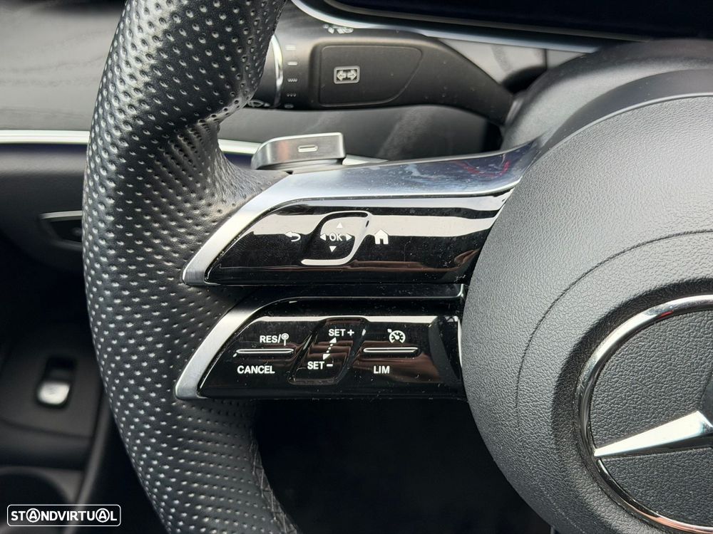 Mercedes-Benz E 300 de AMG Line - 33