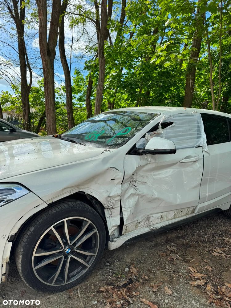 BMW X2 sDrive18d sport - 2
