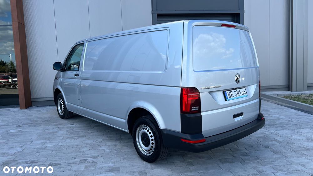 Volkswagen Transporter - 4