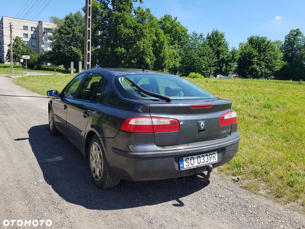 Renault Laguna - 3