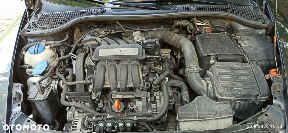 Skoda Octavia 1.6 Tour - 8