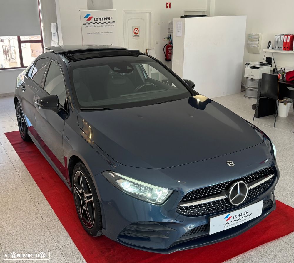 Mercedes-Benz A 250 e AMG Line - 5
