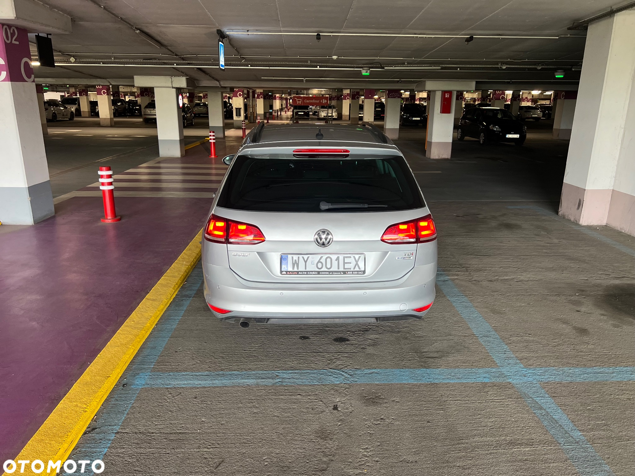 Volkswagen Golf VII 1.6 TDI BMT Trendline DSG - 14