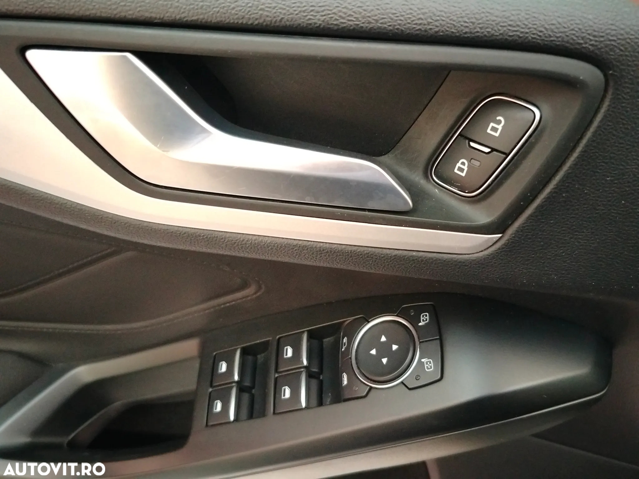 Ford Focus 1.5 EcoBlue Connected - 26
