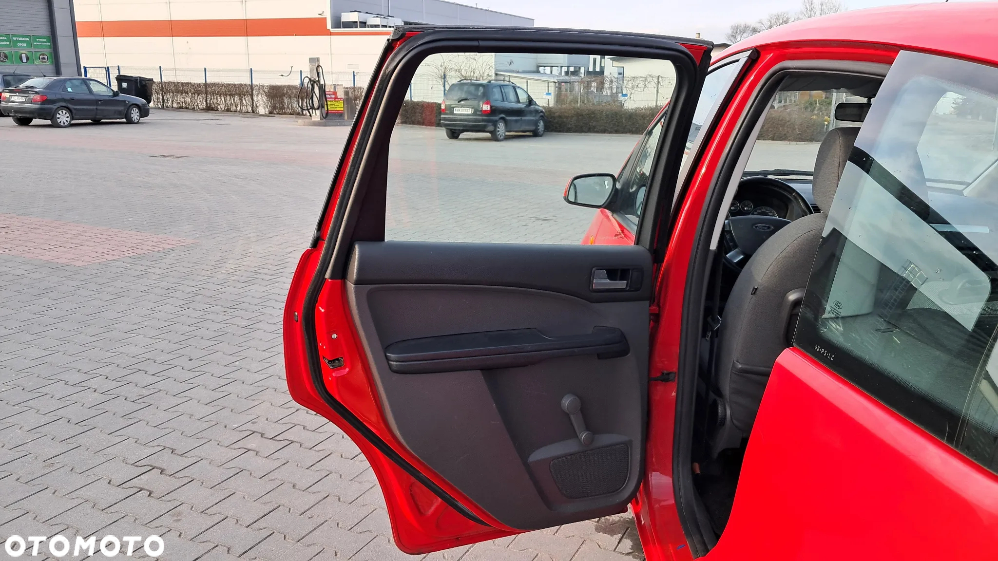 Ford C-MAX 1.6 Ambiente - 9