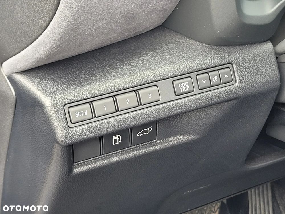 Lexus LBX 1.5 Hybrid Cool - 21