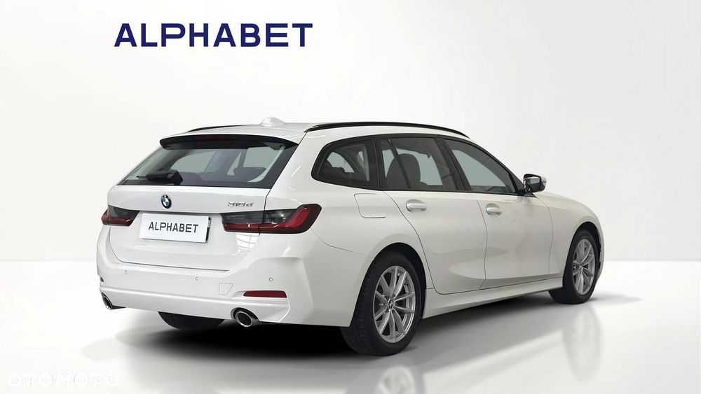 BMW Seria 3 318d mHEV - 9