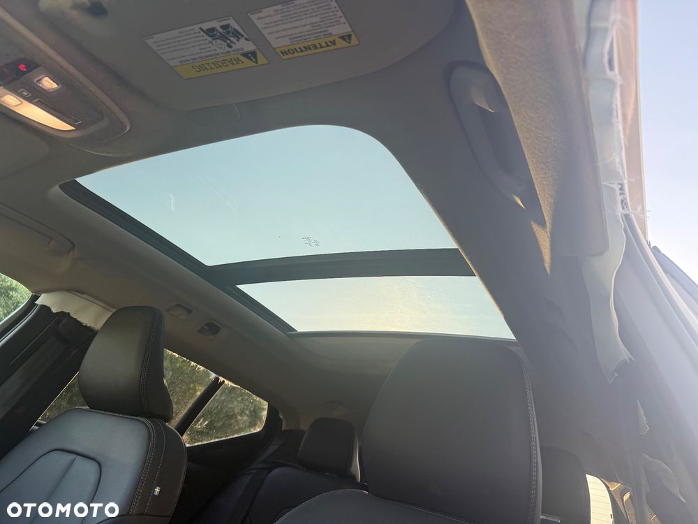 Volvo XC 40 B5 B AWD Ultimate Dark - 30