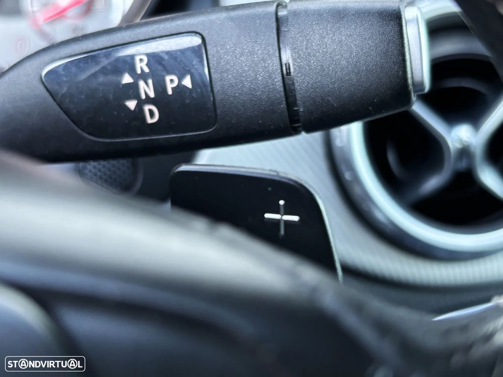 Mercedes-Benz GLA 200 CDi Urban Aut. - 23