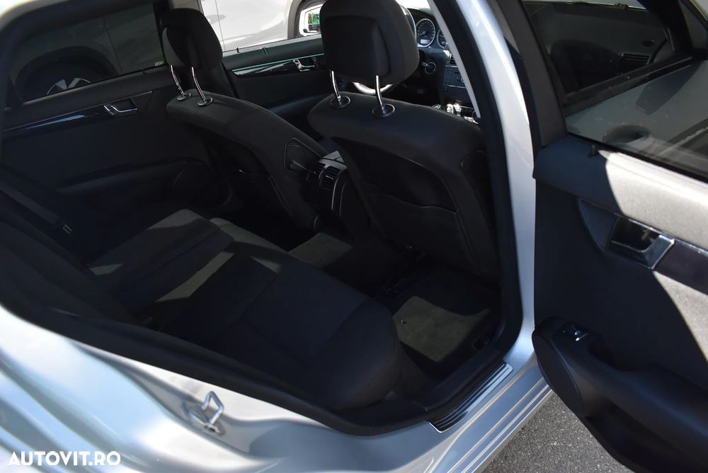 Mercedes-Benz C 200 CDI BlueEFFICIENCY T-modell - 19