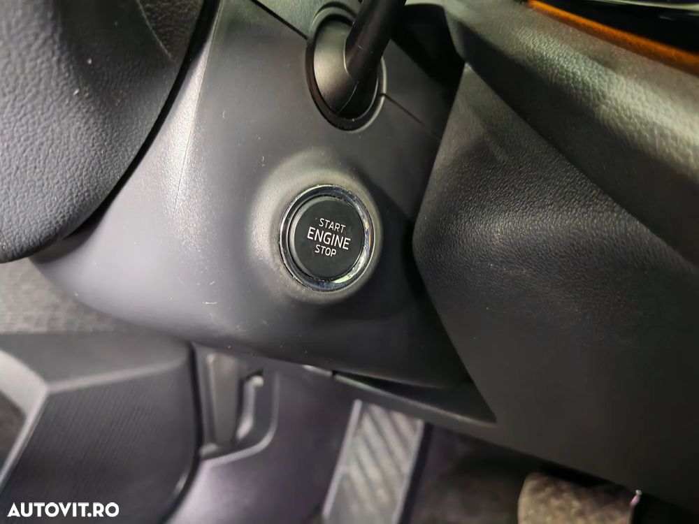 Skoda Octavia 2.0 TDI DSG Sport Edition - 13