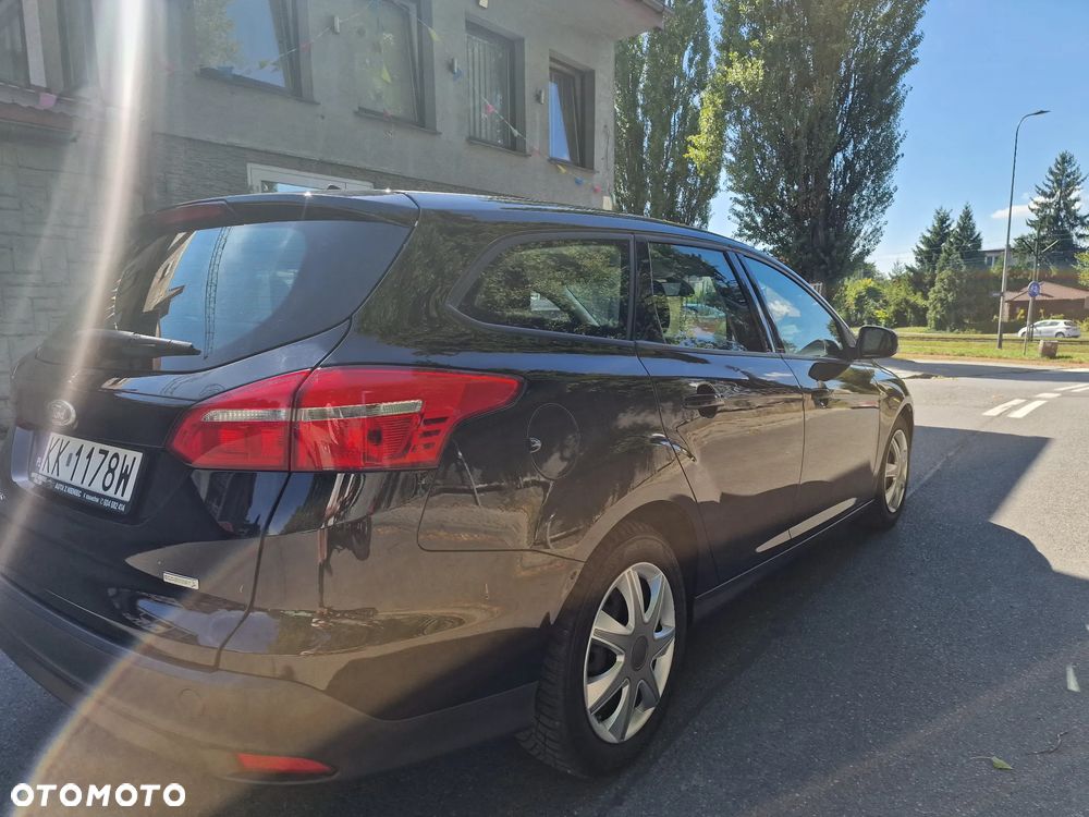 Ford Focus 1.0 EcoBoost Active - 8