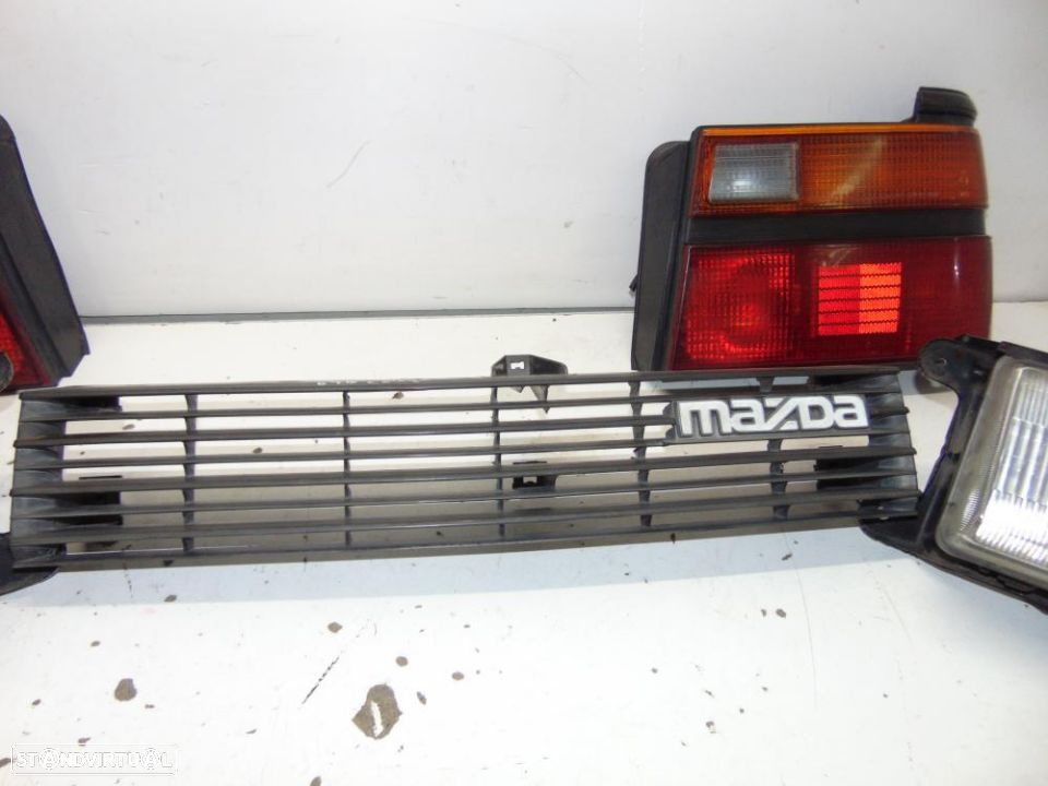 Mazda 626 coupê anos 80 farolins - 5