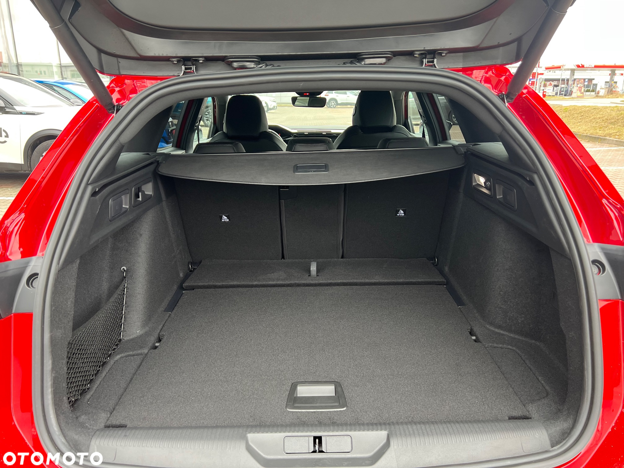 Peugeot 308 1.2 mHEV GT S&S e-DCS6 - 21