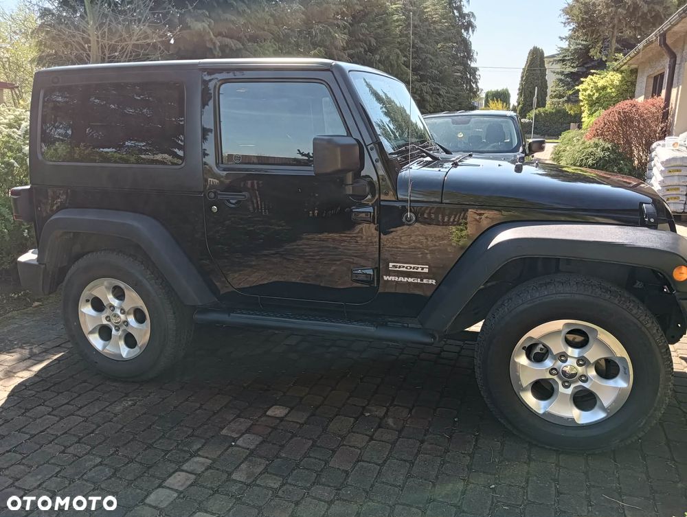 Jeep Wrangler - 1
