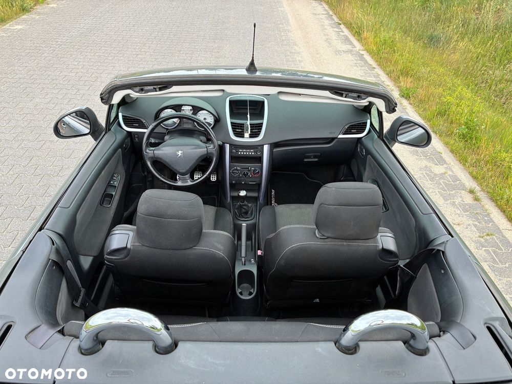 Peugeot 207 - 10