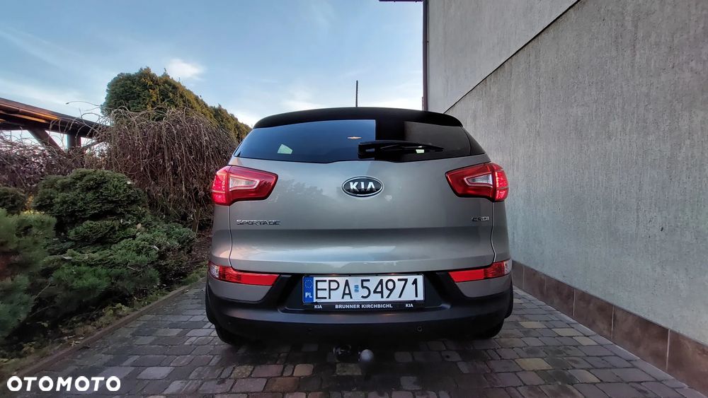 Kia Sportage 2.0 CRDI 4WD Dream-Team Edition - 8