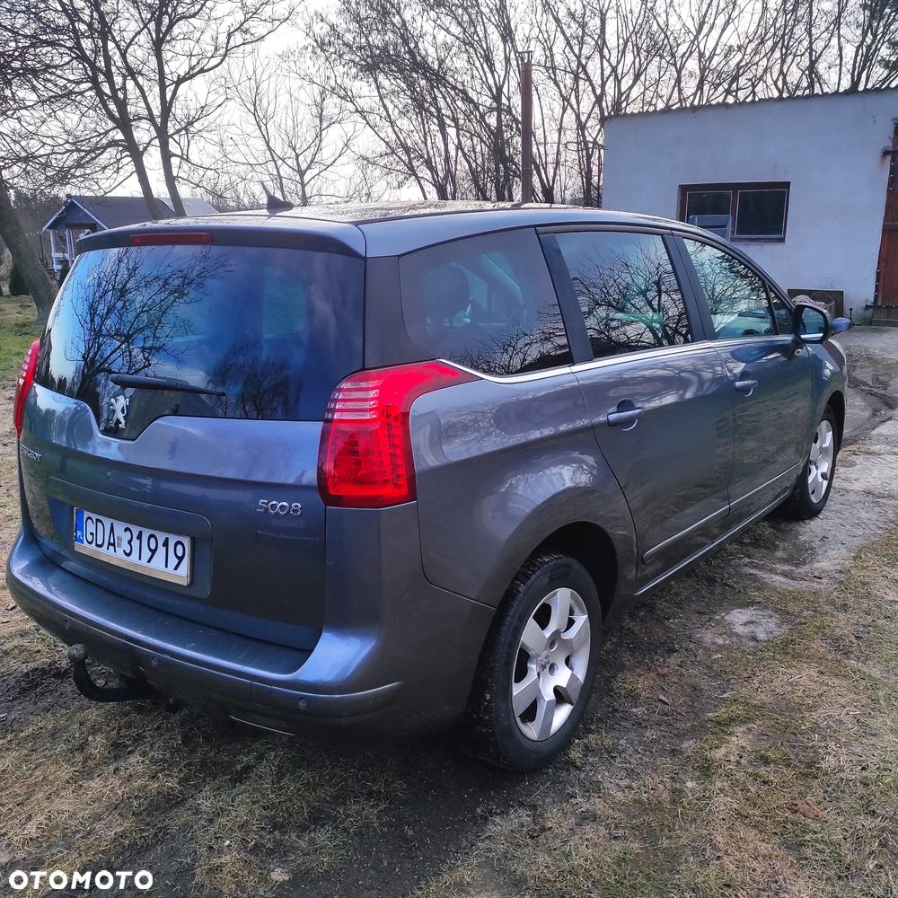 Peugeot 5008 2.0 HDi Family - 5