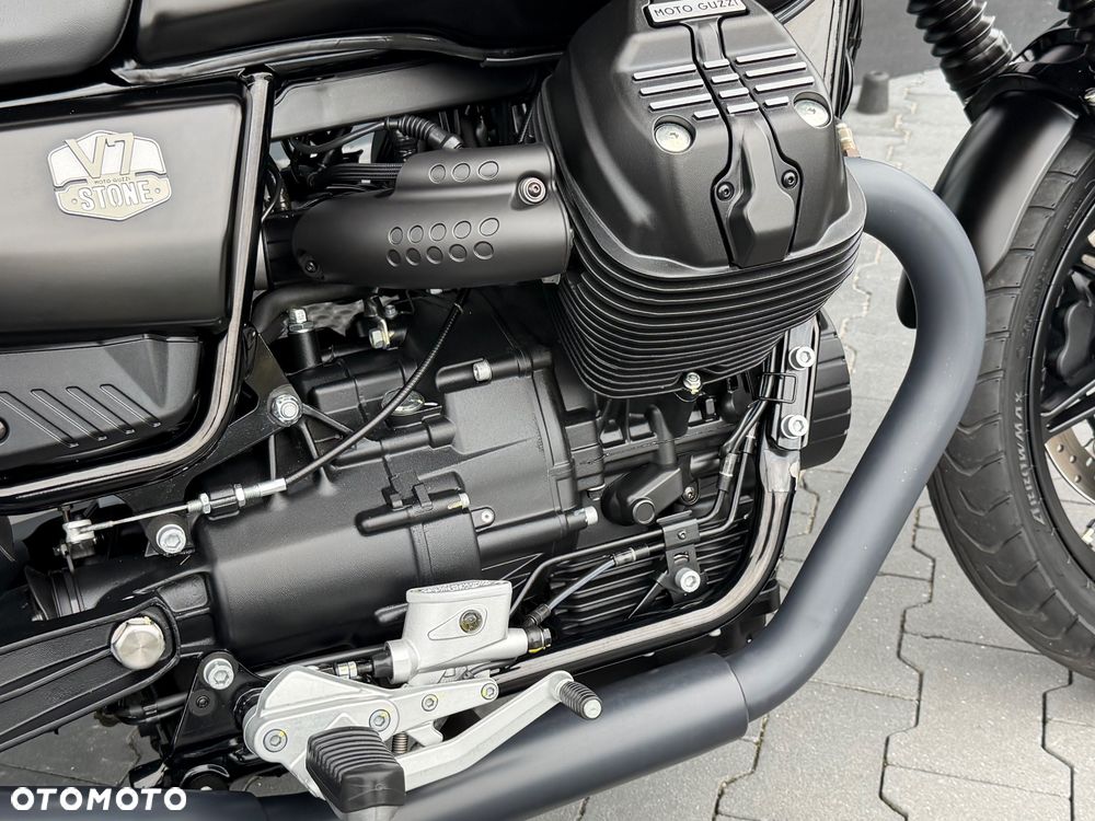 Moto Guzzi V7 - 15