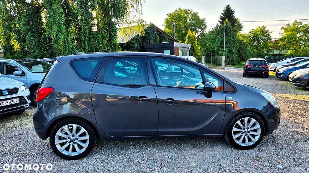 Opel Meriva 1.4 T Cosmo - 11