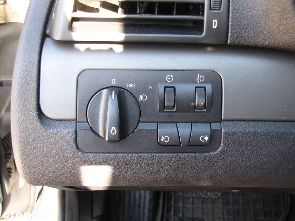 BMW Seria 3 - 26