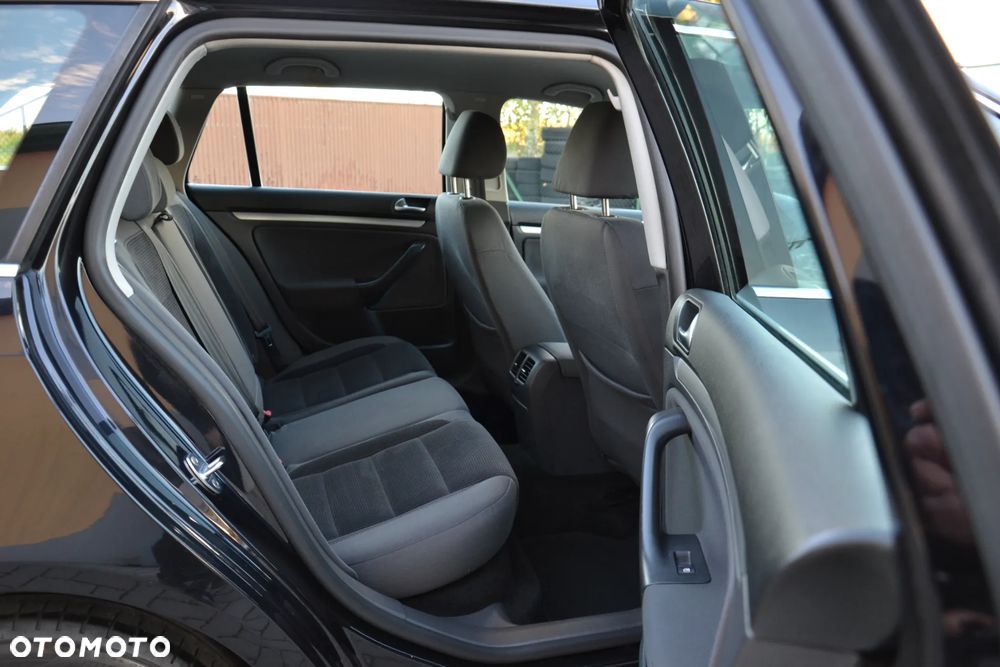 Volkswagen Golf 1.4 TSI Style - 29