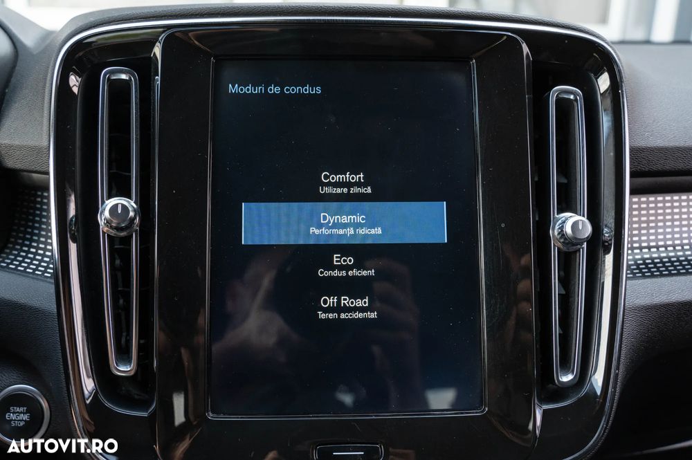 Volvo XC 40 D3 R-Design - 29