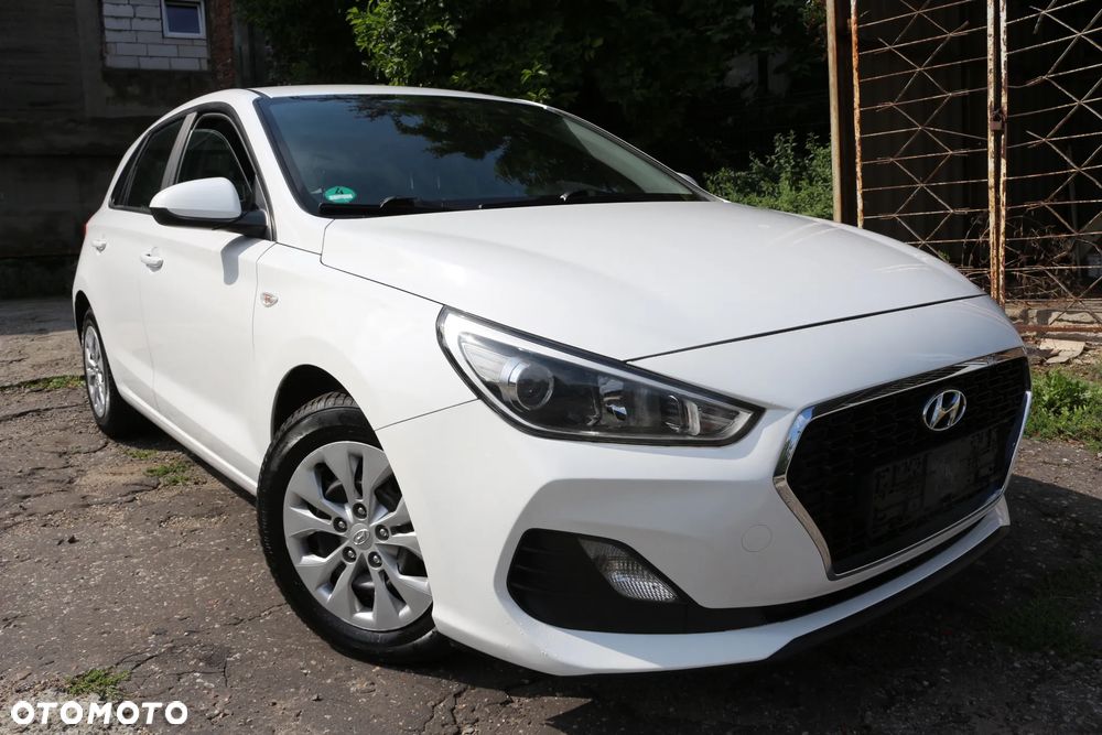 Hyundai i30 blue 1.4 Style - 8