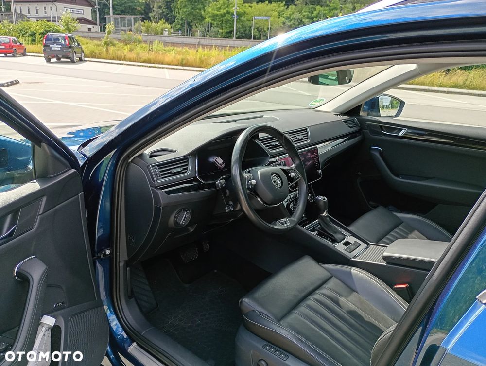 Skoda Superb 2.0 TDI DSG L&K - 16