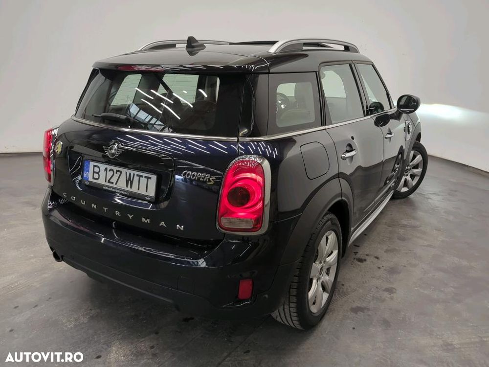 Mini Countryman - 2