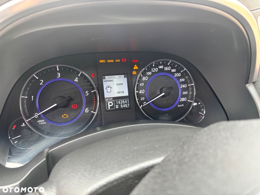 Infiniti Q70 3.0d S Premium - 19